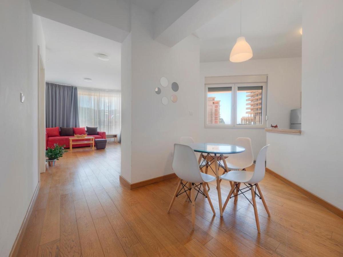 Seaside Rest Apartment